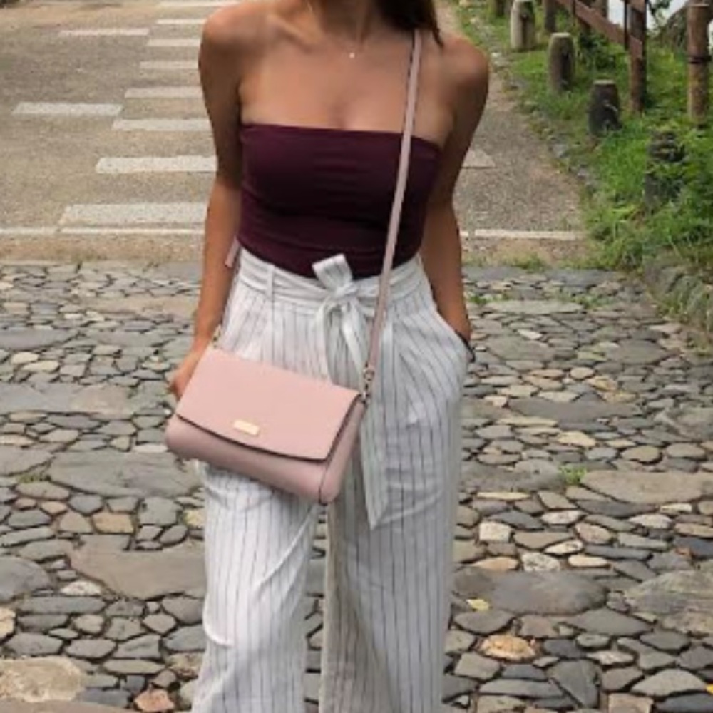 UNIQLO pinstriped linen pants
